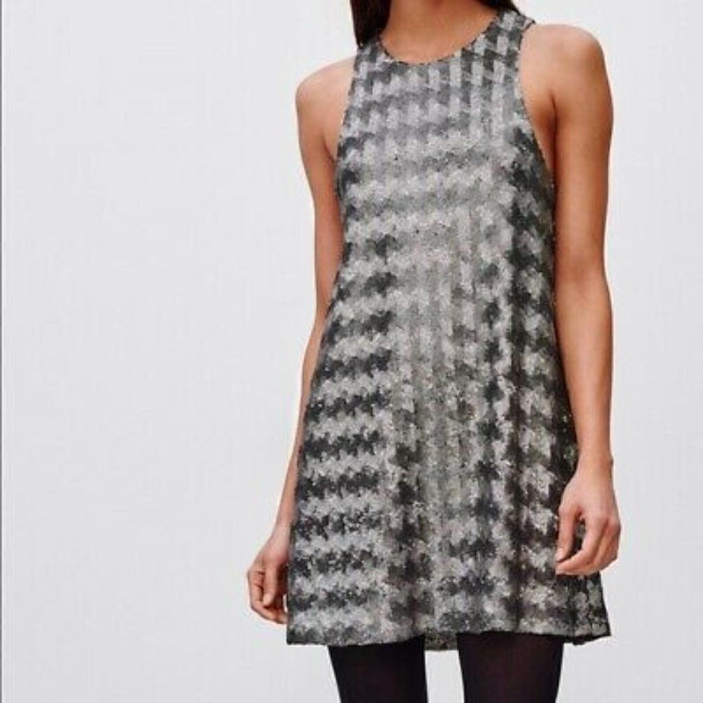 ARITZIA / TATULA Black & Silver Canterbury Sequins Festive Mini Dress Size Small